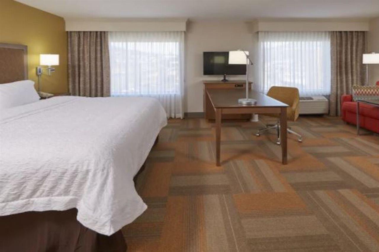 Hampton Inn & Suites Hood River Exteriör bild