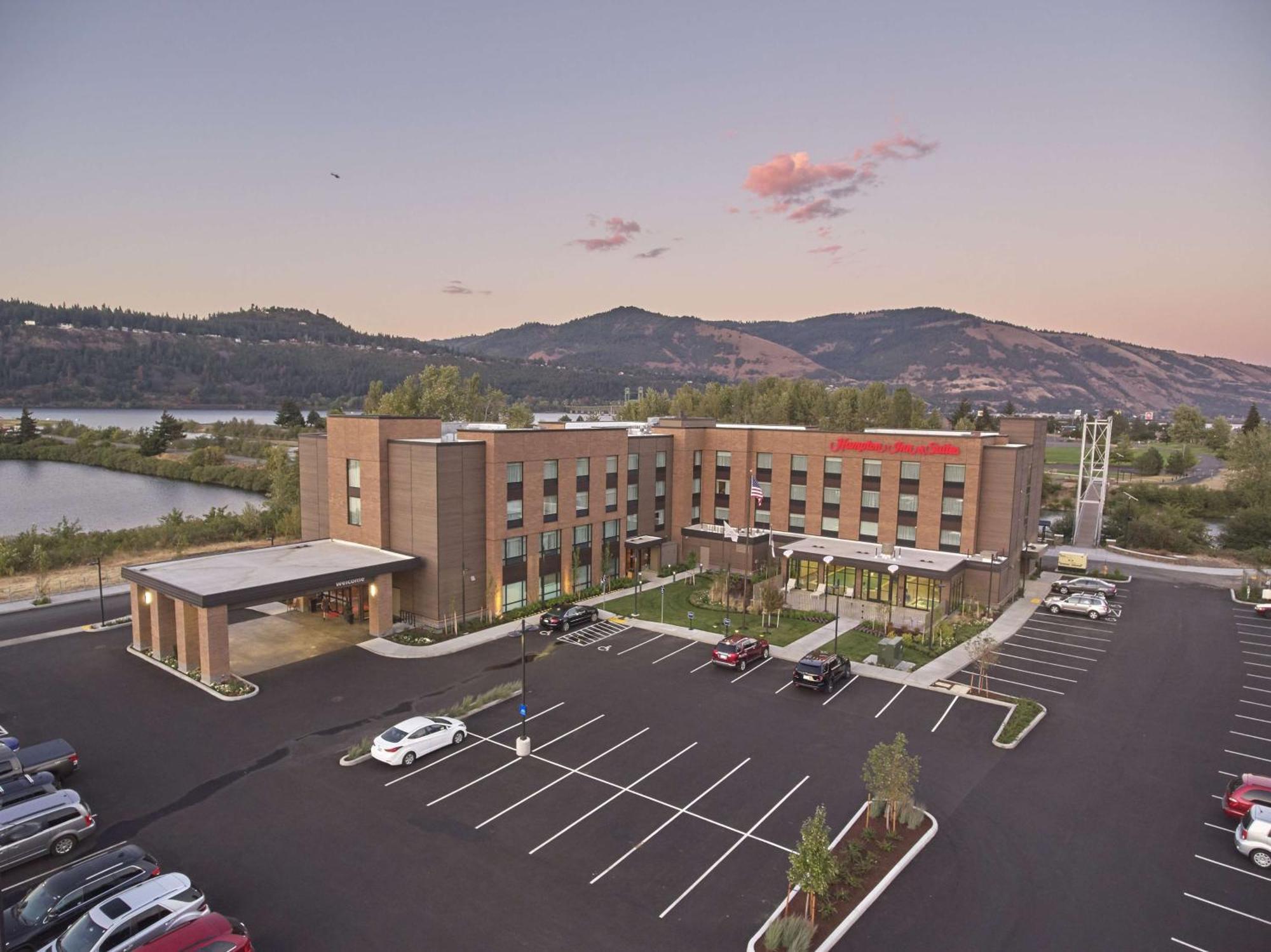 Hampton Inn & Suites Hood River Exteriör bild