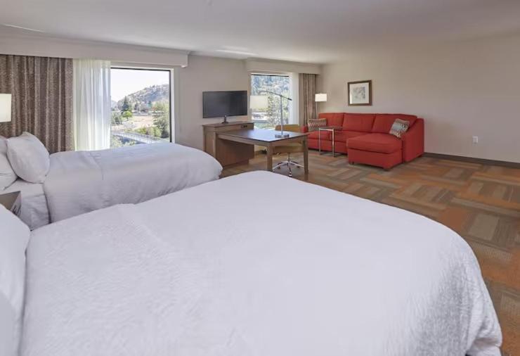 Hampton Inn & Suites Hood River Exteriör bild